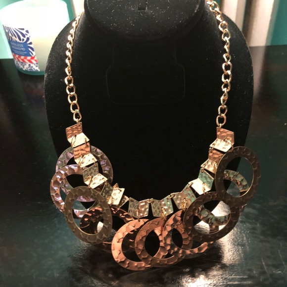 Stony Jewelry - Gold toned Necklace